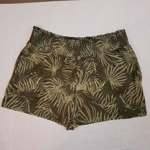 Time And True Women's Palm Print Elastic Waist Knit Shorts Size X-Large